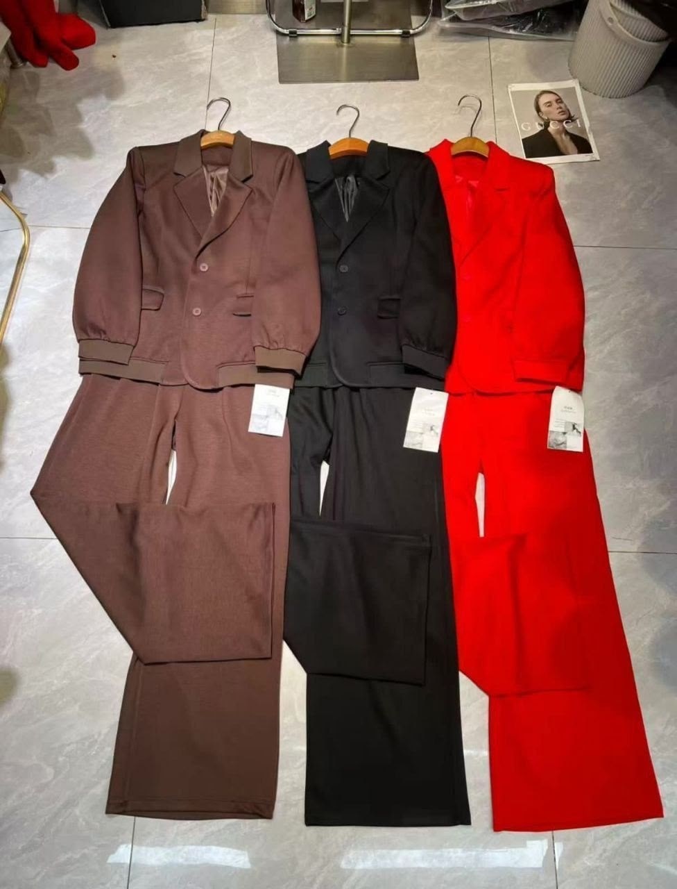 брючный костюм,женский брючный костюм,костюм классический,брючный костюм элегантный,женский костюм из двух предметов