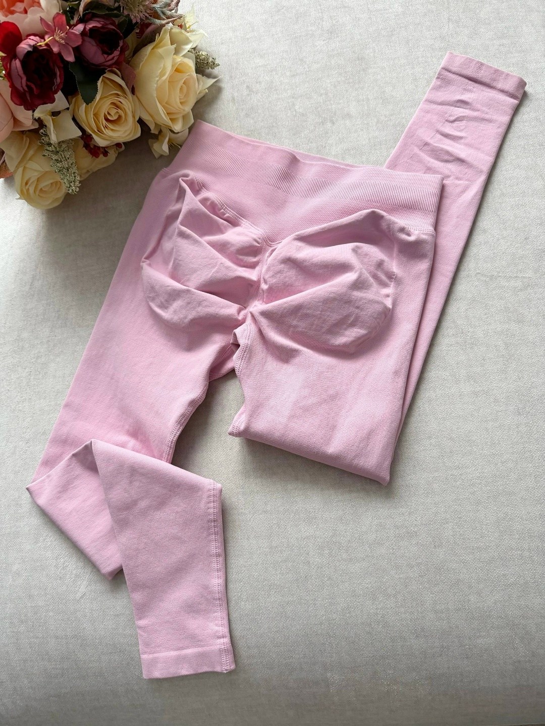 костюм для фитнеса,костюм для фитнеса женский,розовые легинсы,спортивные леггинсы,розовые лосины