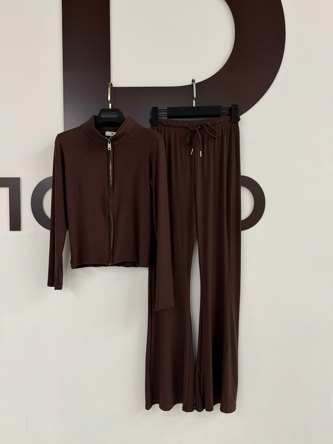 кашемировый костюм loro piana,трикотажный костюм,женские костюмы,костюм brunello cucinelli,костюм двойка кашемир