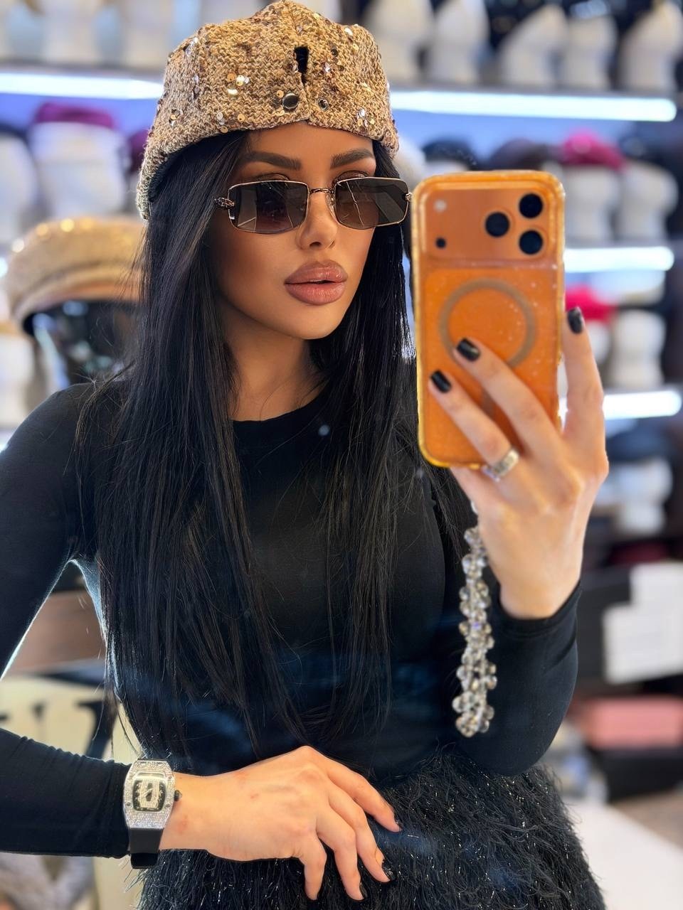 девушка,стильная одежда,модный шопинг,женщин,шапка женская