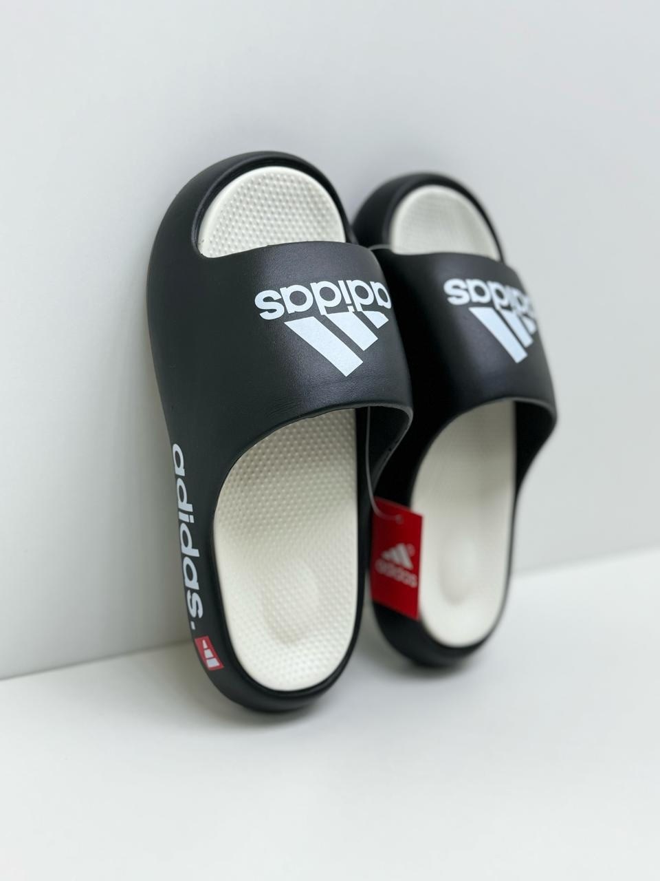 шлепанцы adidas,adidas сланцы,,шлепки найк,шлепанцы адидас