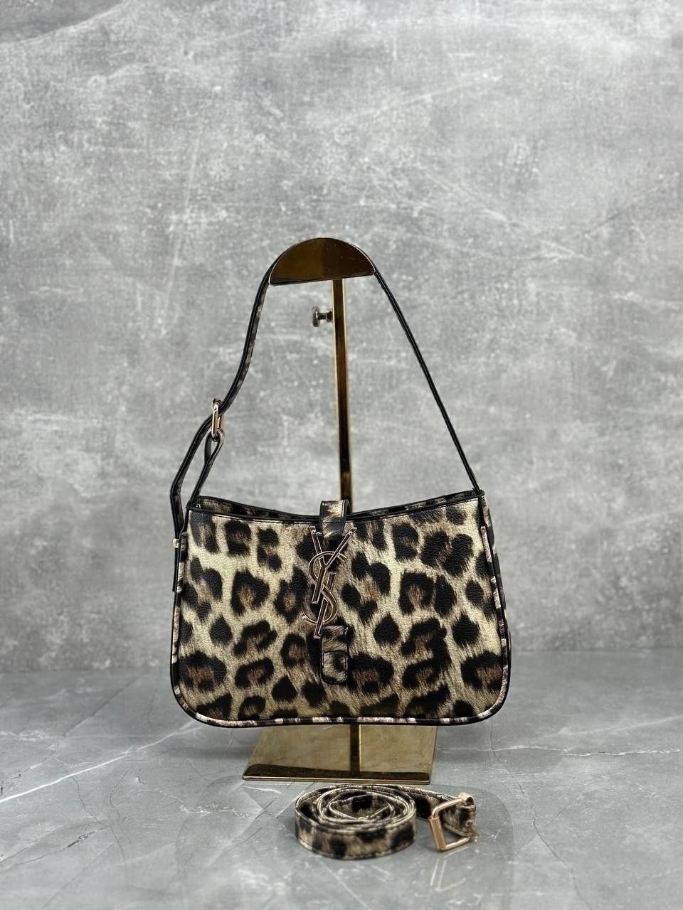 сумка леопардовая,сумка из леопардовой кожи,леопардовая сумка багет,сумка с леопардовым принтом,сумка леопард