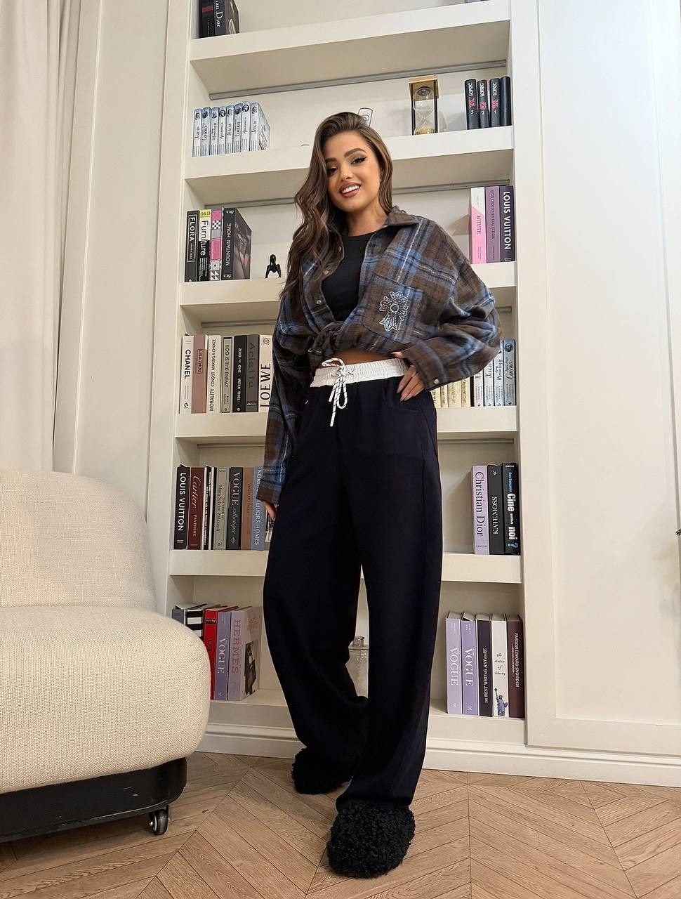 модные брюки,повседневный костюм,широкие брюки,модные образы