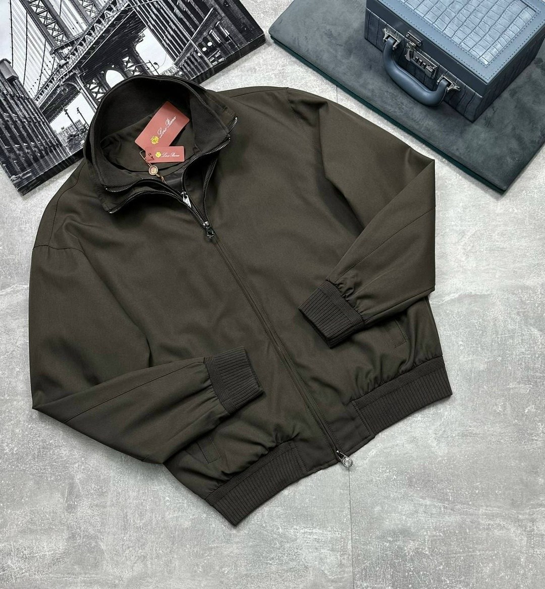 куртка бомбер,куртка,мужская куртка бомбер,брендовые куртки,куртка демисезонная