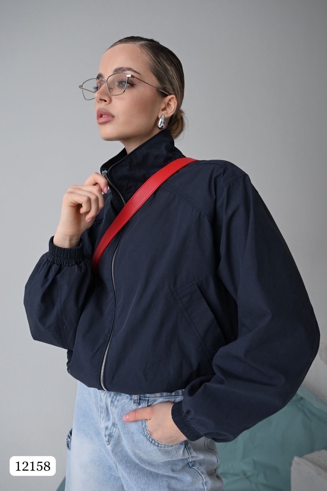 куртка бомбер,повседневная куртка,женская куртка бомбер,куртка короткая