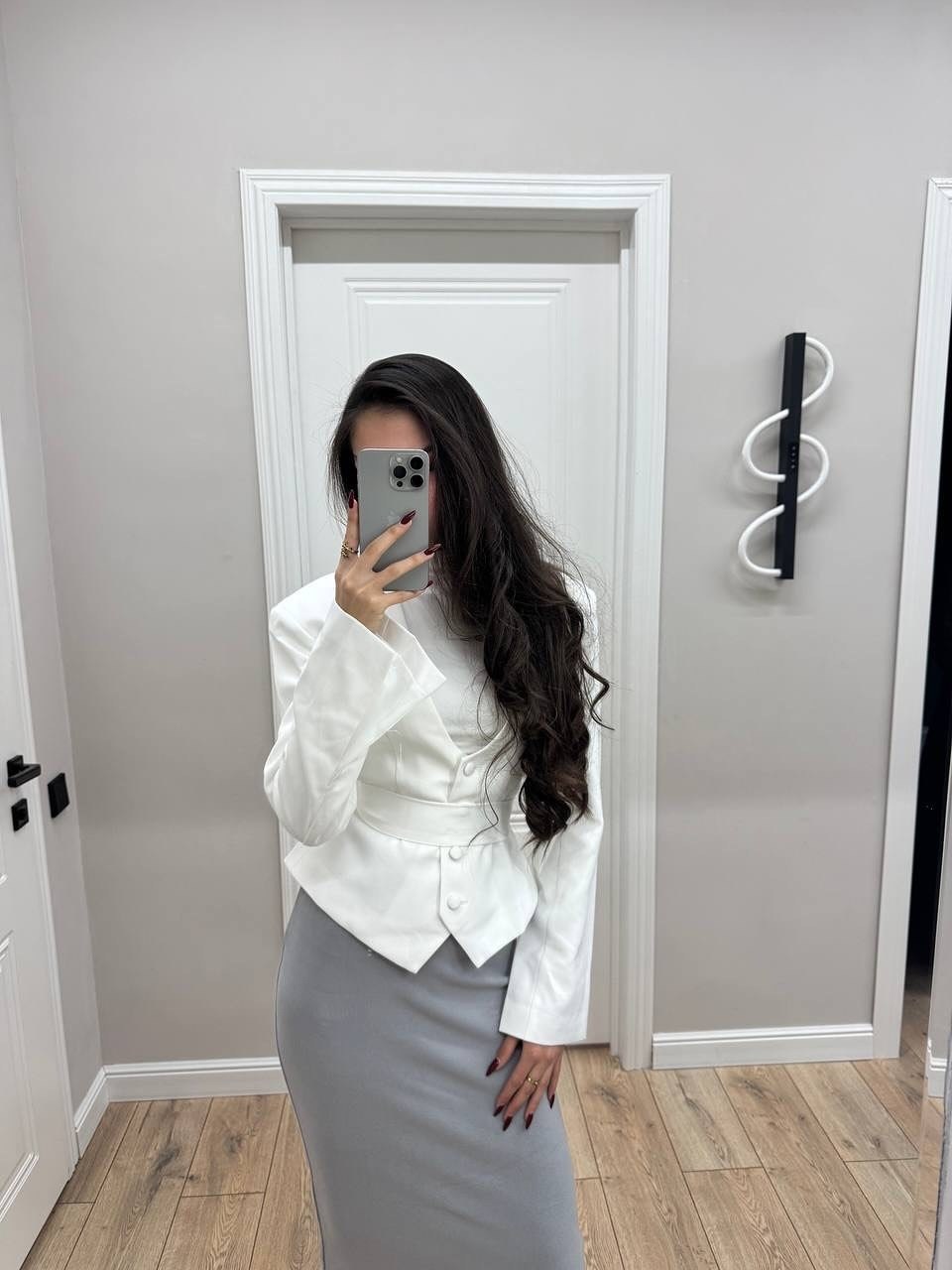 костюм с длинной юбкой,,стильные женские костюмы,женский костюм