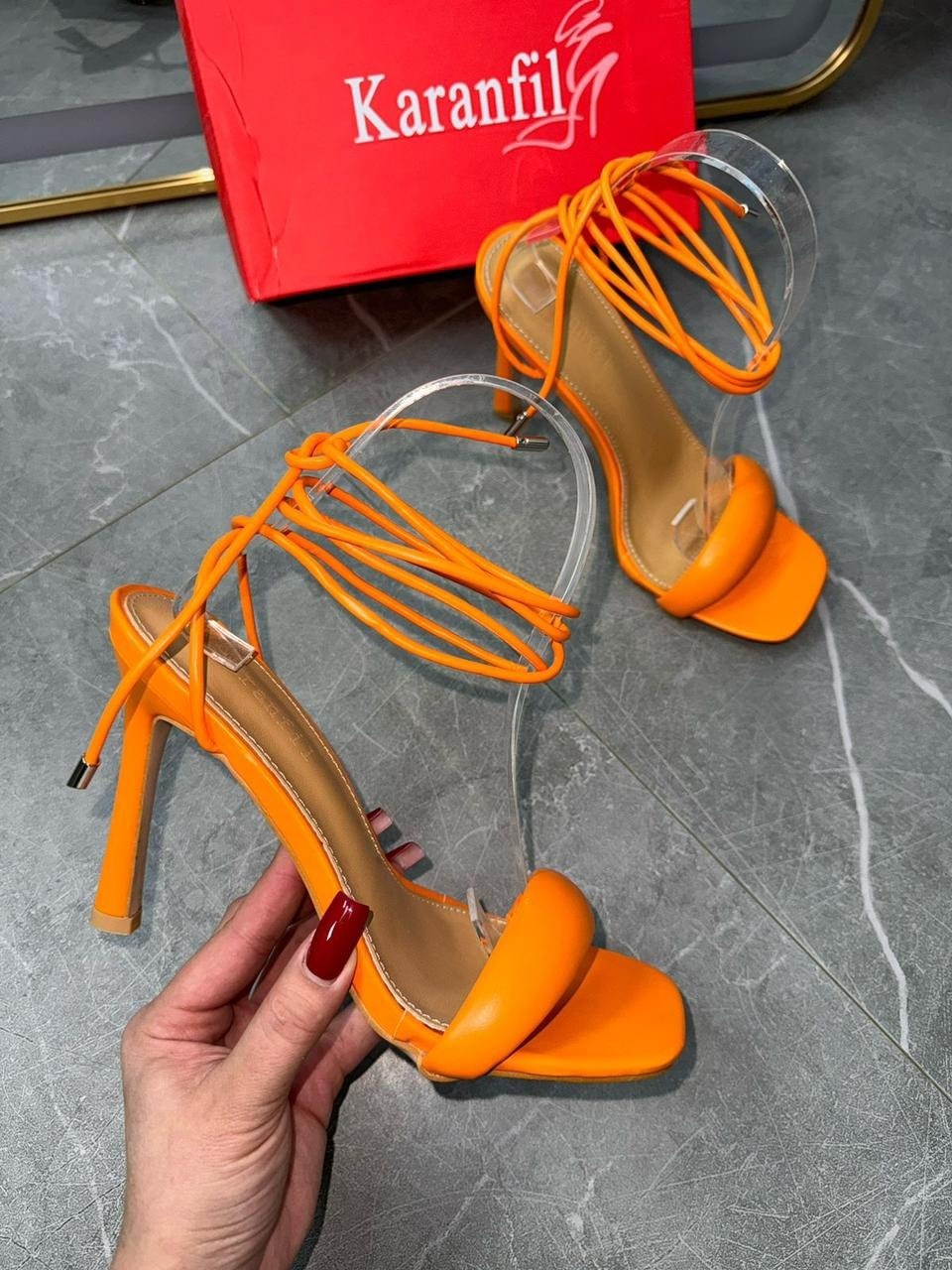 ,женские босоножки,босоножки на каблуках,модные босоножки,босоножки на высоком