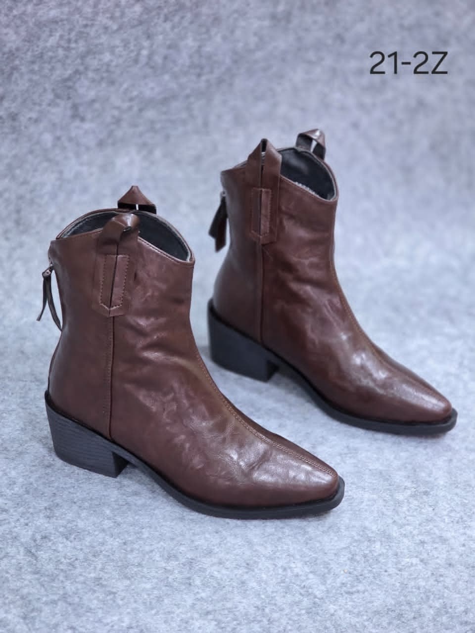 ботильоны женские,,женская ,ботинки казаки женские белые,модели обуви