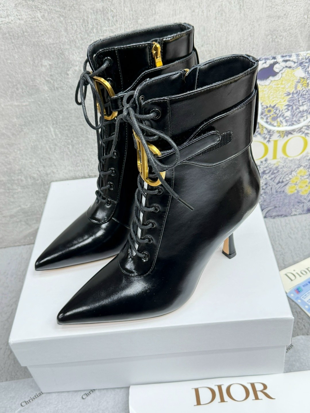 ,кожаные ботильоны,женские ботильоны,модные ботильоны,женская