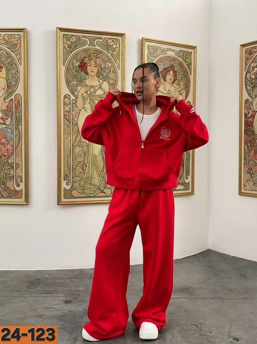 loro piana женский красный костюм,костюм спортивный женский,спортивный костюм,красный женский костюм,спортивный женский костюм красный