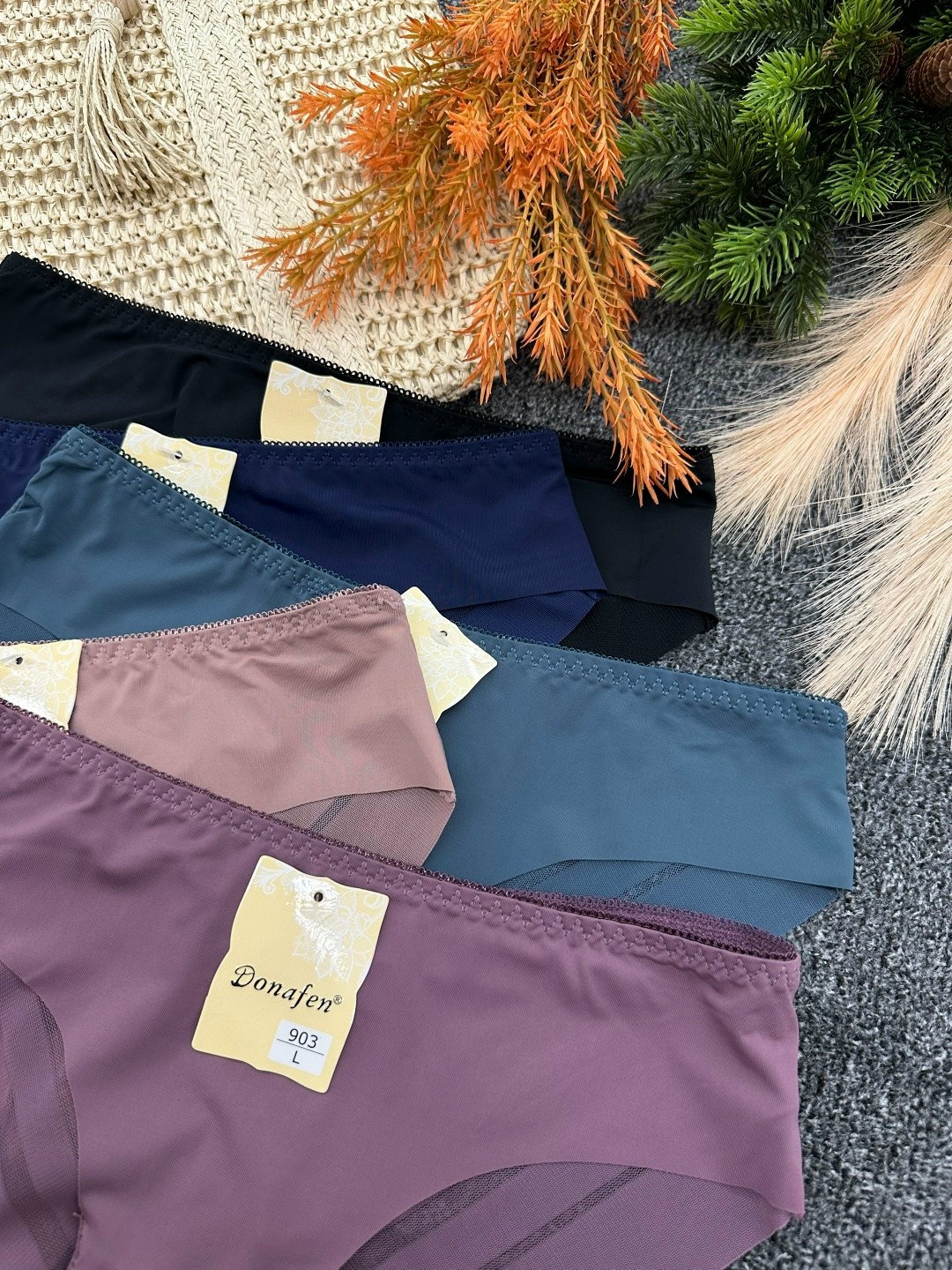 бесшовные женские трусы,женские бесшовные трусики,бесшовные трусики,бесшовные трусы,шелковые трусики