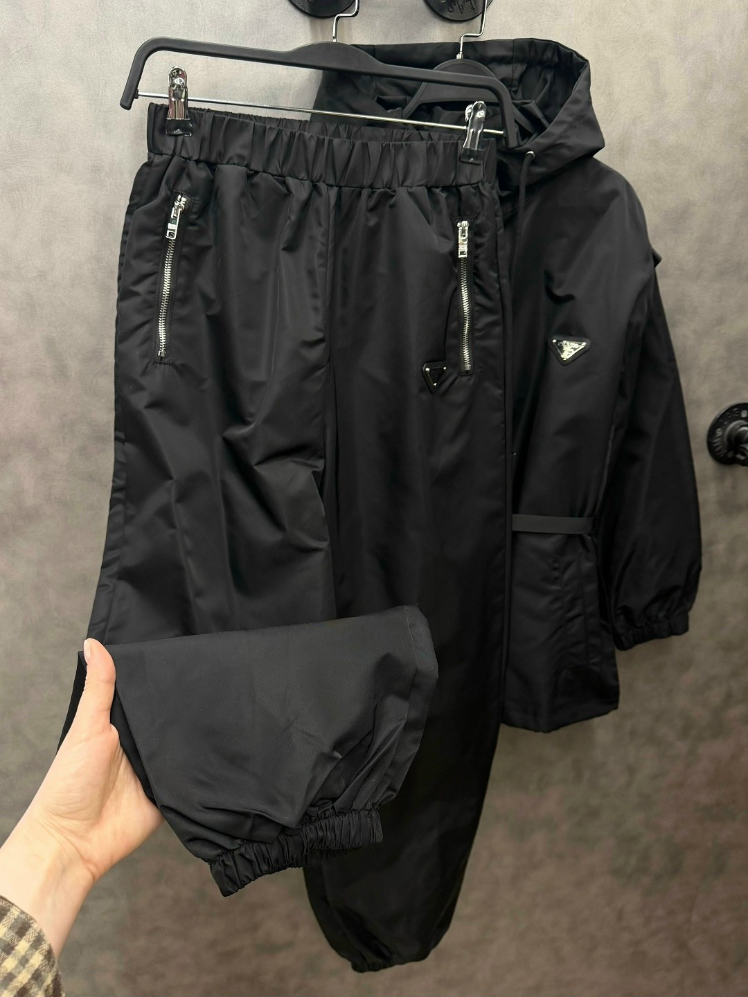 стильные костюмы,женский спортивный костюм плащевка,костюм на флисе,спортивные костюмы женские,костюм спортивный одежда