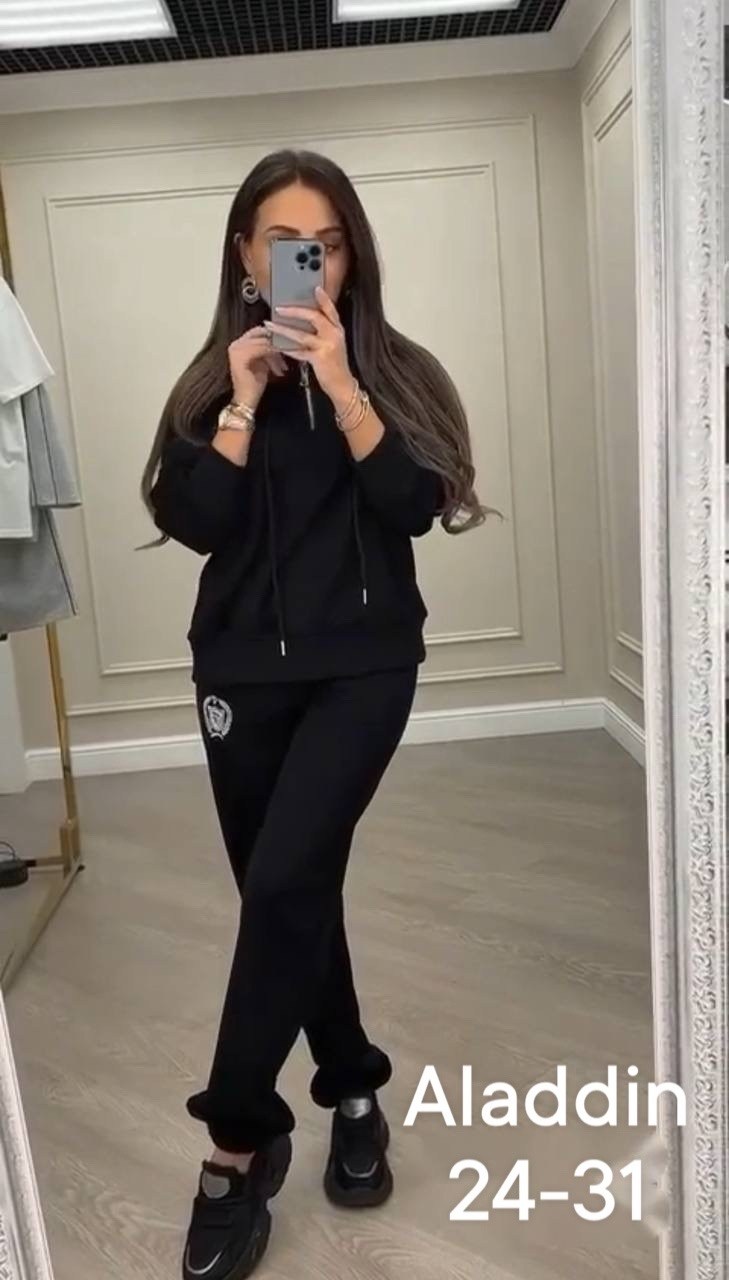 женский спортивный костюм,стильные костюмы,спортивный костюм женский на флисе,женский костюм,спортивный костюм