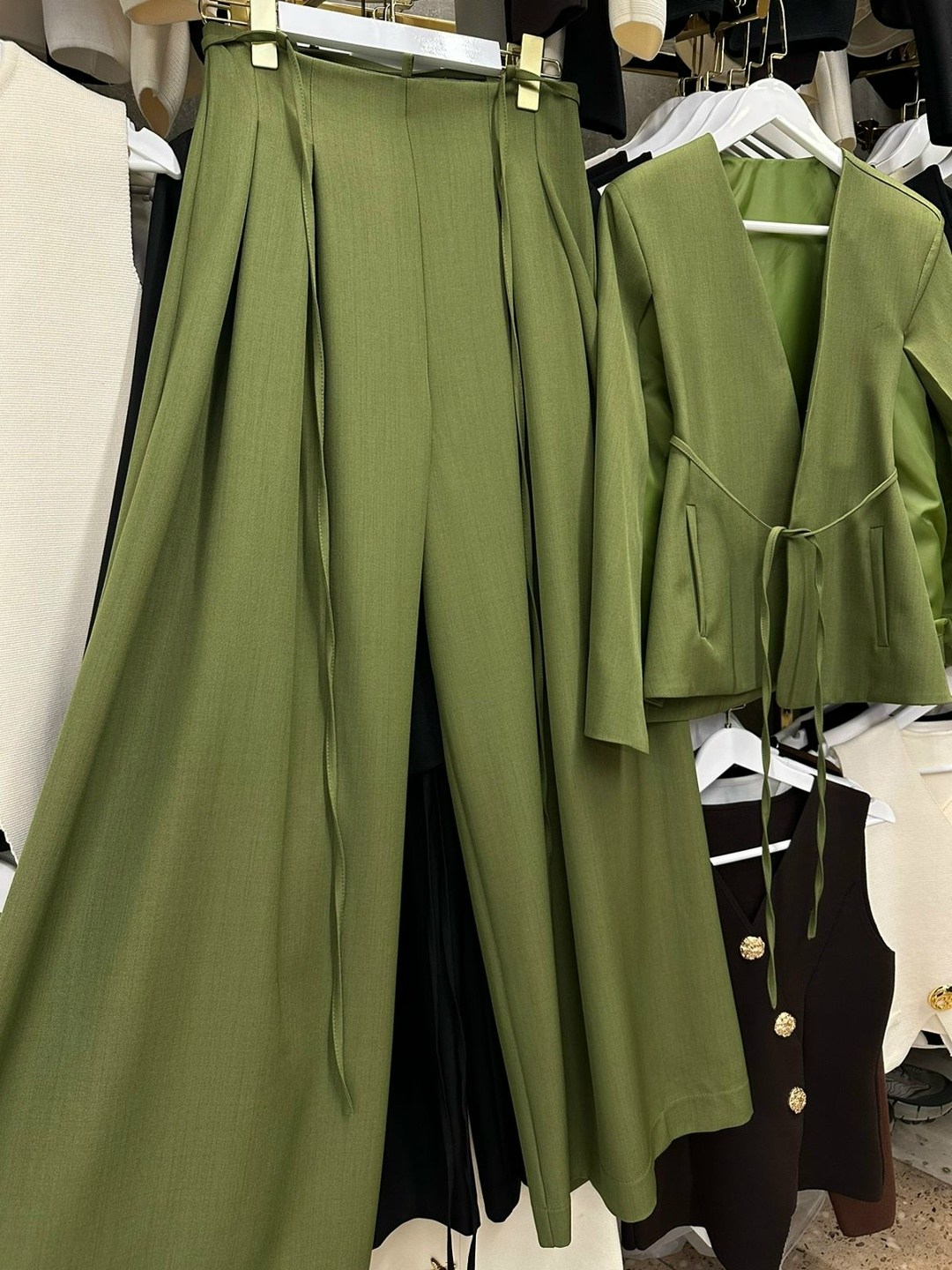 костюм с брюками,женские брючные костюмы,костюм,стильные наряды