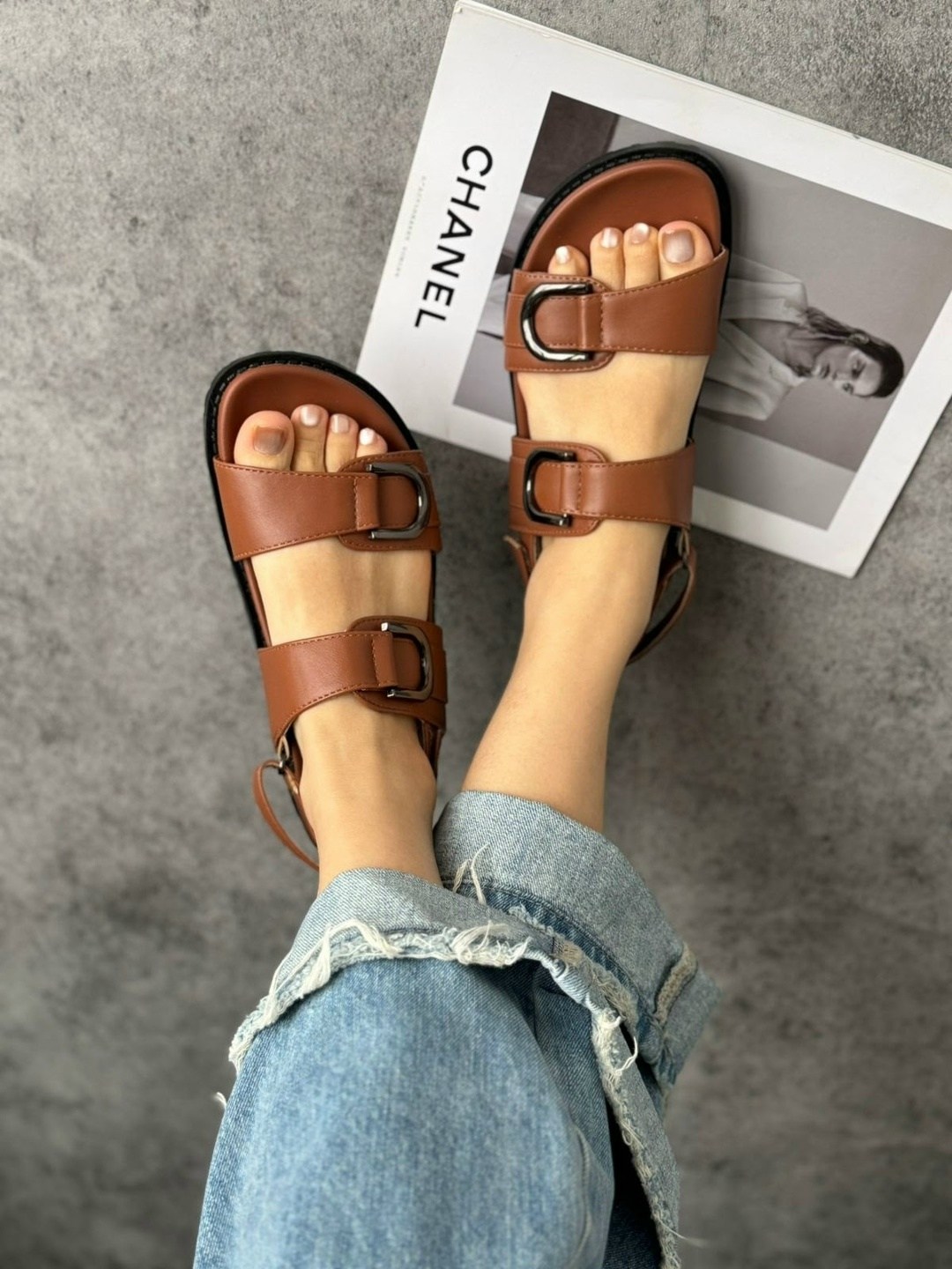сандалии,сандалии с ремешками,кожаные сандалии,модные сандалии,женские сандалии