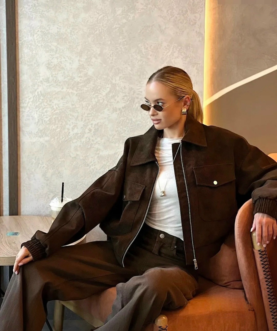 замшевая куртка,куртка оверсайз,куртка бомбер замшевая оверсайз короткая,куртка женская