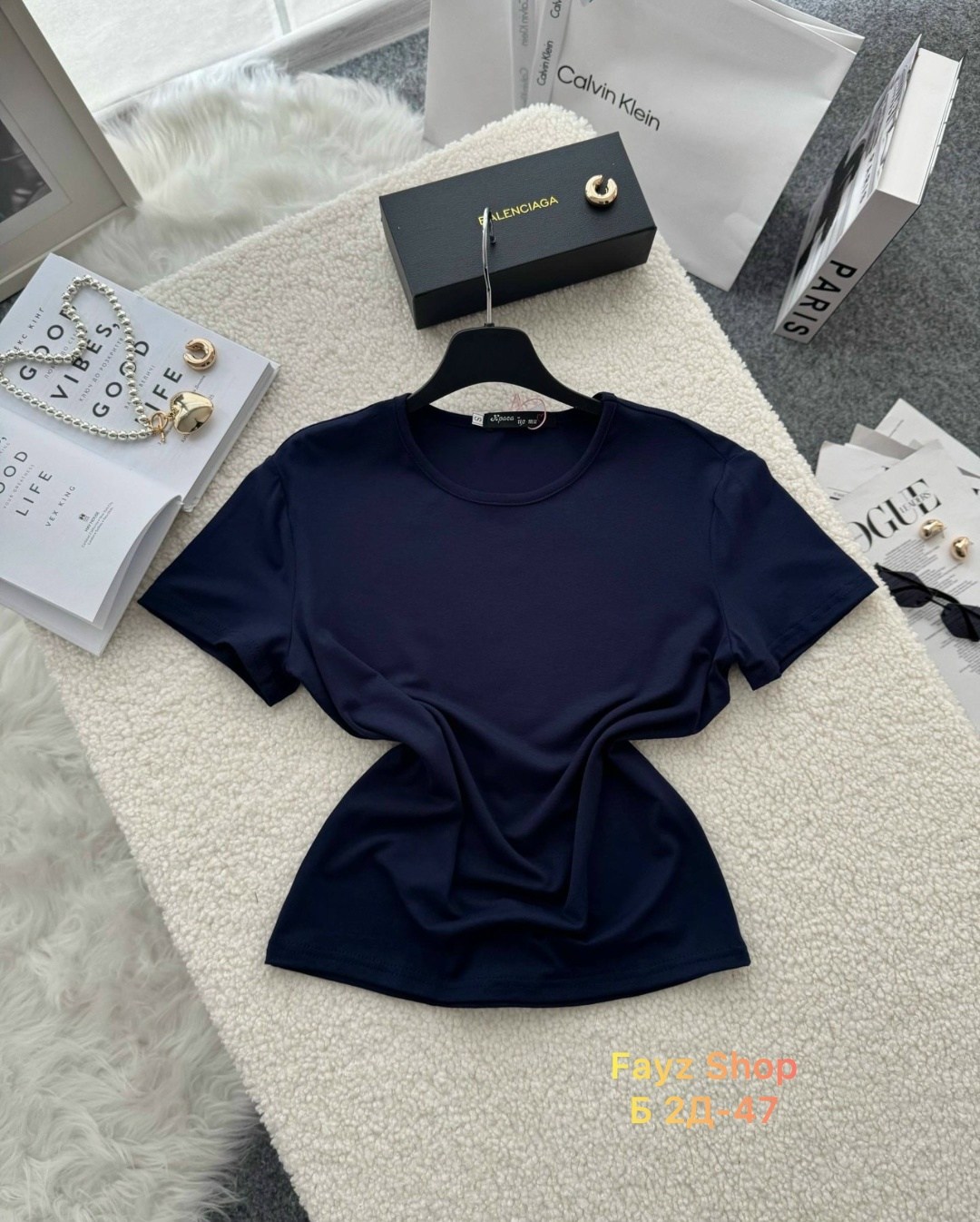 футболка укороченная топ короткая базовая прямая облегающая по фигуре майка,футболки женская,короткие майки топики,женская простая однотонная облегающая футболка с коротким рукавом,кроп топ женский