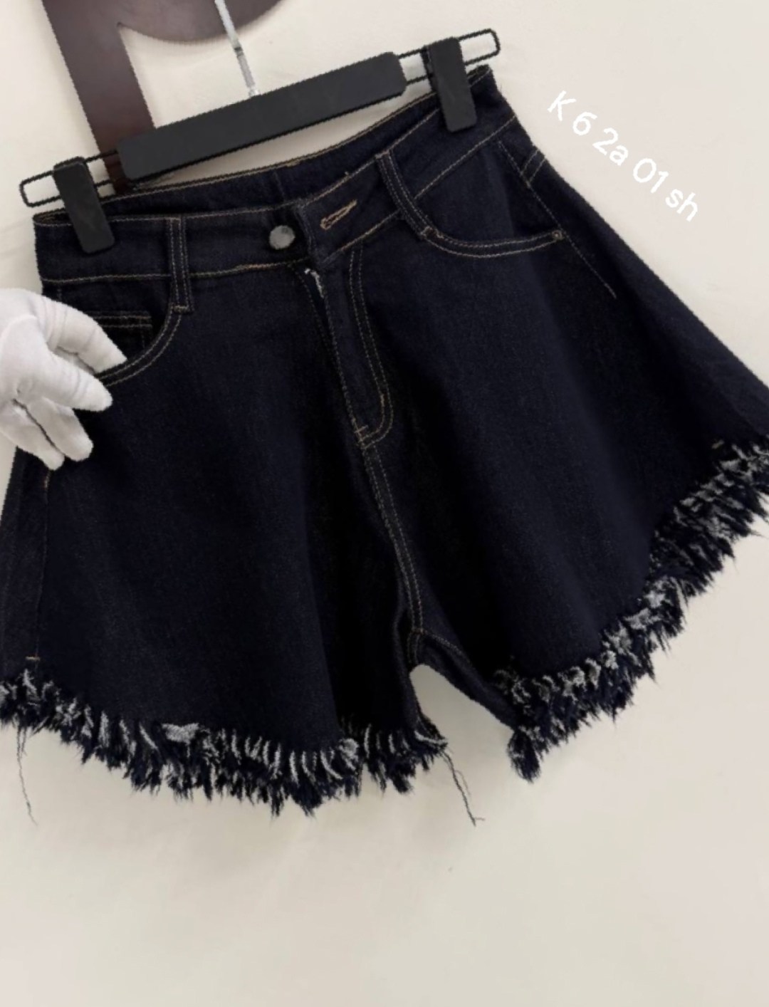 женские джинсовые шорты с высокой талией,джинсовые шорты женские,джинсовые шорты с бахромой,шорты женские,черные джинсовые шорты