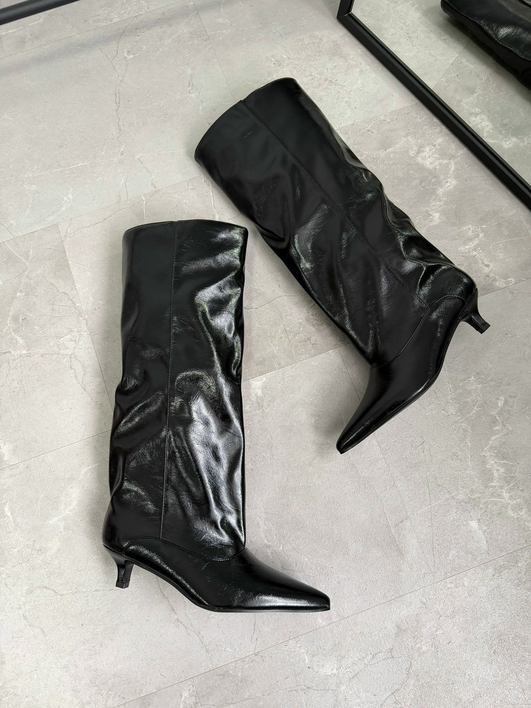 сапоги демисезонные на маленьком каблуке gh collection,сапоги трубы на каблуке демисезонные alessandra maddoni,сапоги демисезонные на маленьком каблуке gh collection цвет черный,сапоги трубы демисезон