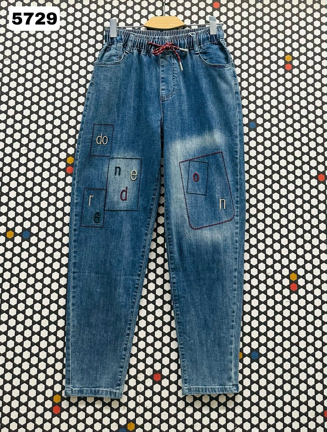 джинсы женские,женские джинсы большие размеры,джинсы мом,джинсы на резинке женские,джинсы джинсы