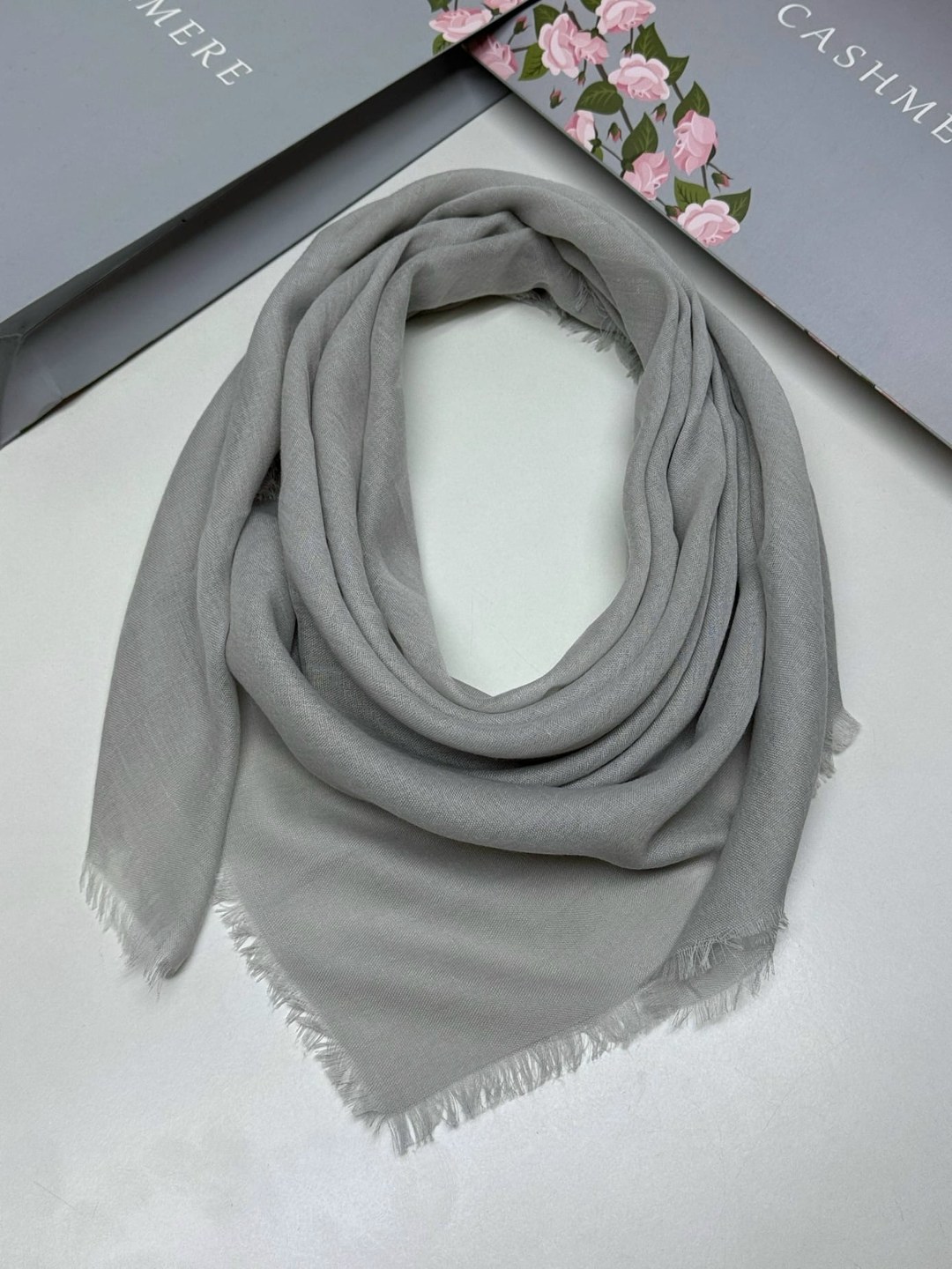 красные платки,платки шарф,красный однотонный платок,шарфы для женщин,кашемировый платок