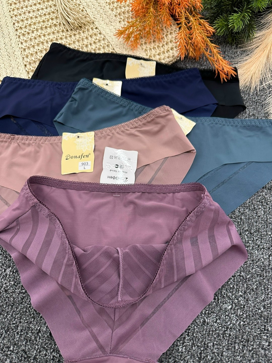 бесшовные женские трусы,женские бесшовные трусики,бесшовные трусики,бесшовные трусы,шелковые трусики