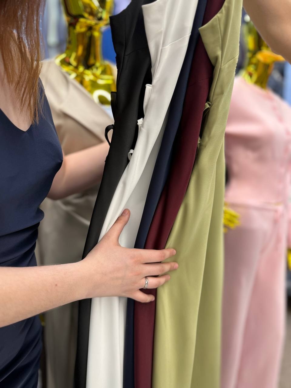 ,одежда женская,платья ,модная ,костюм