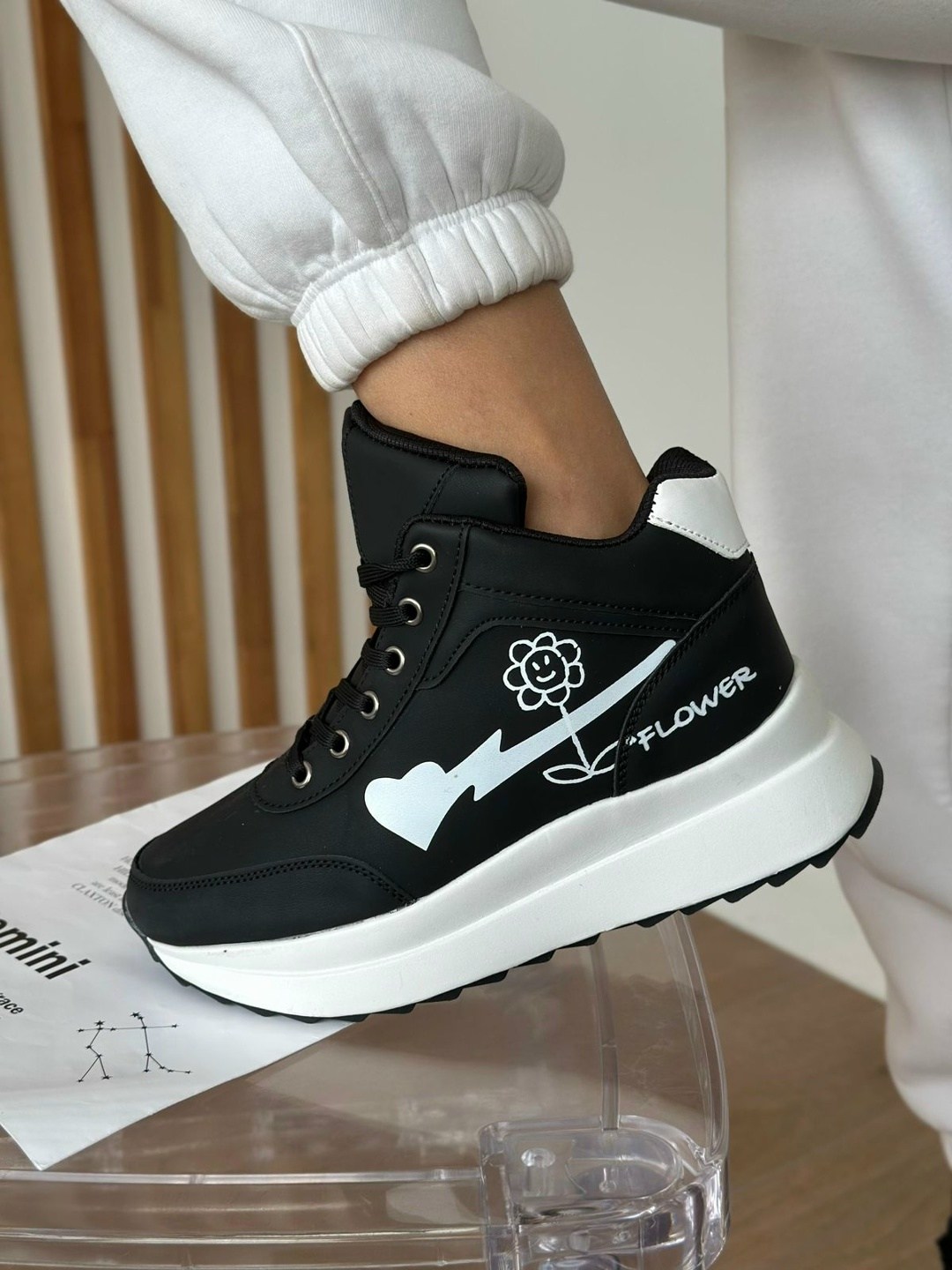 ,женские кроссовки,кроссовки для женщин,кроссовки женские зимние,женская