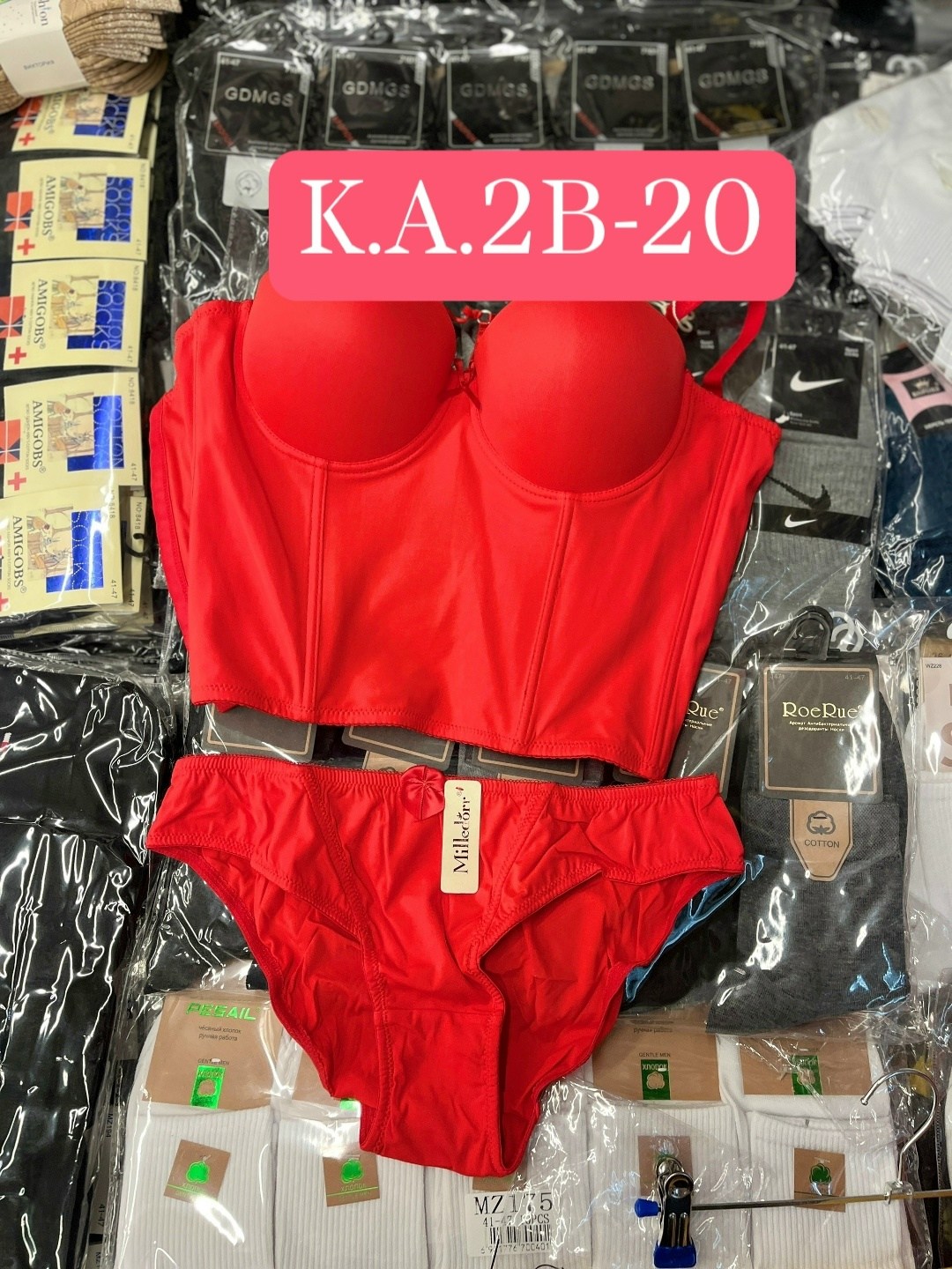 женский комплект нижнего белье,комплект женского белья,нижнее женское белье,бюстье,красный комплект нижнего белья