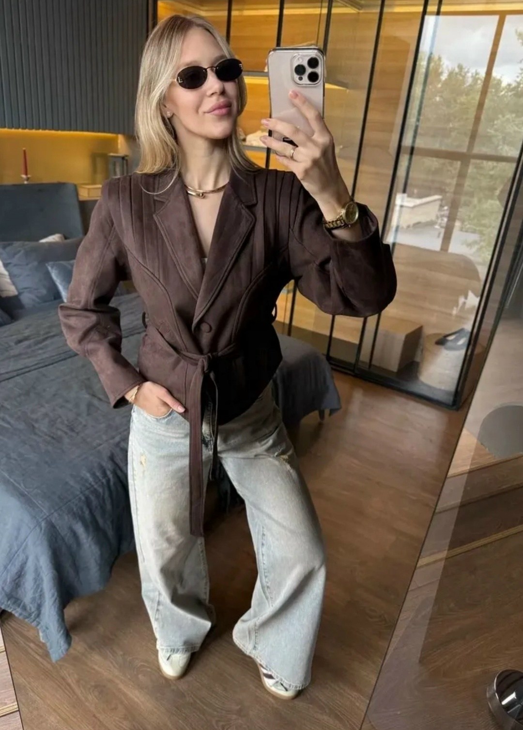 замшевая куртка,пиджак,коричневый костюм,женский пиджак