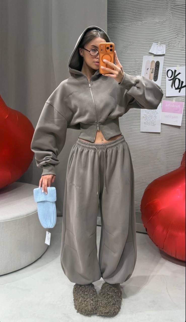 стильные костюмы,костюмчик,брюки спортивные,спортивные костюмы женские