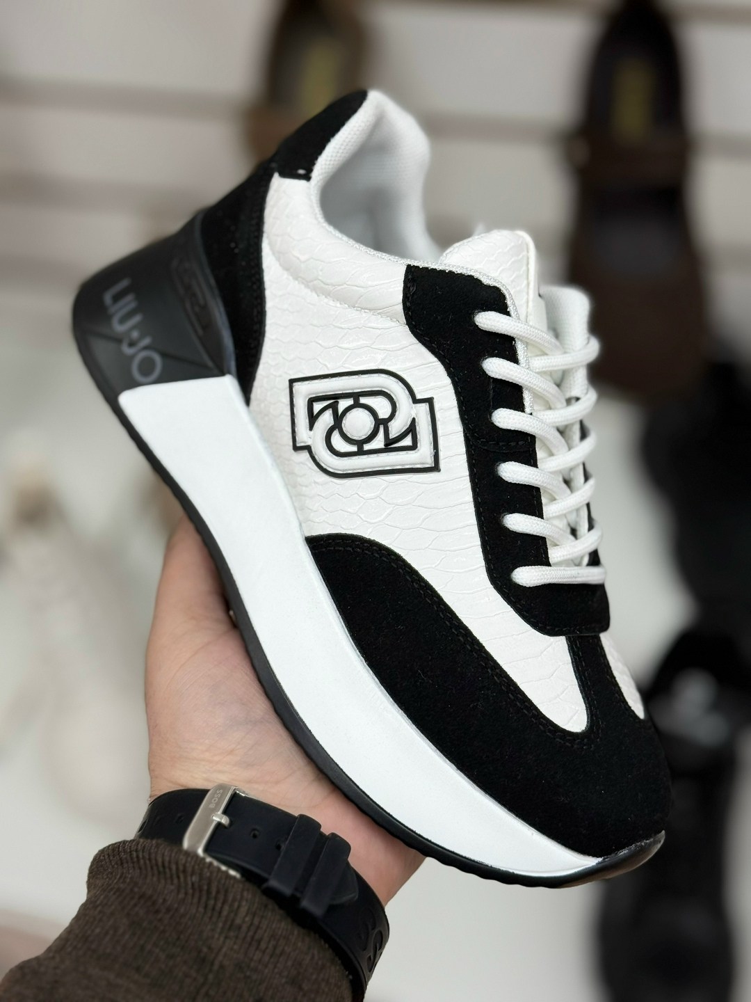 ,кроссовки liu jo,кроссовки женские liu jo,кроссовки женскиe,кроссовки liu jo кроссовки