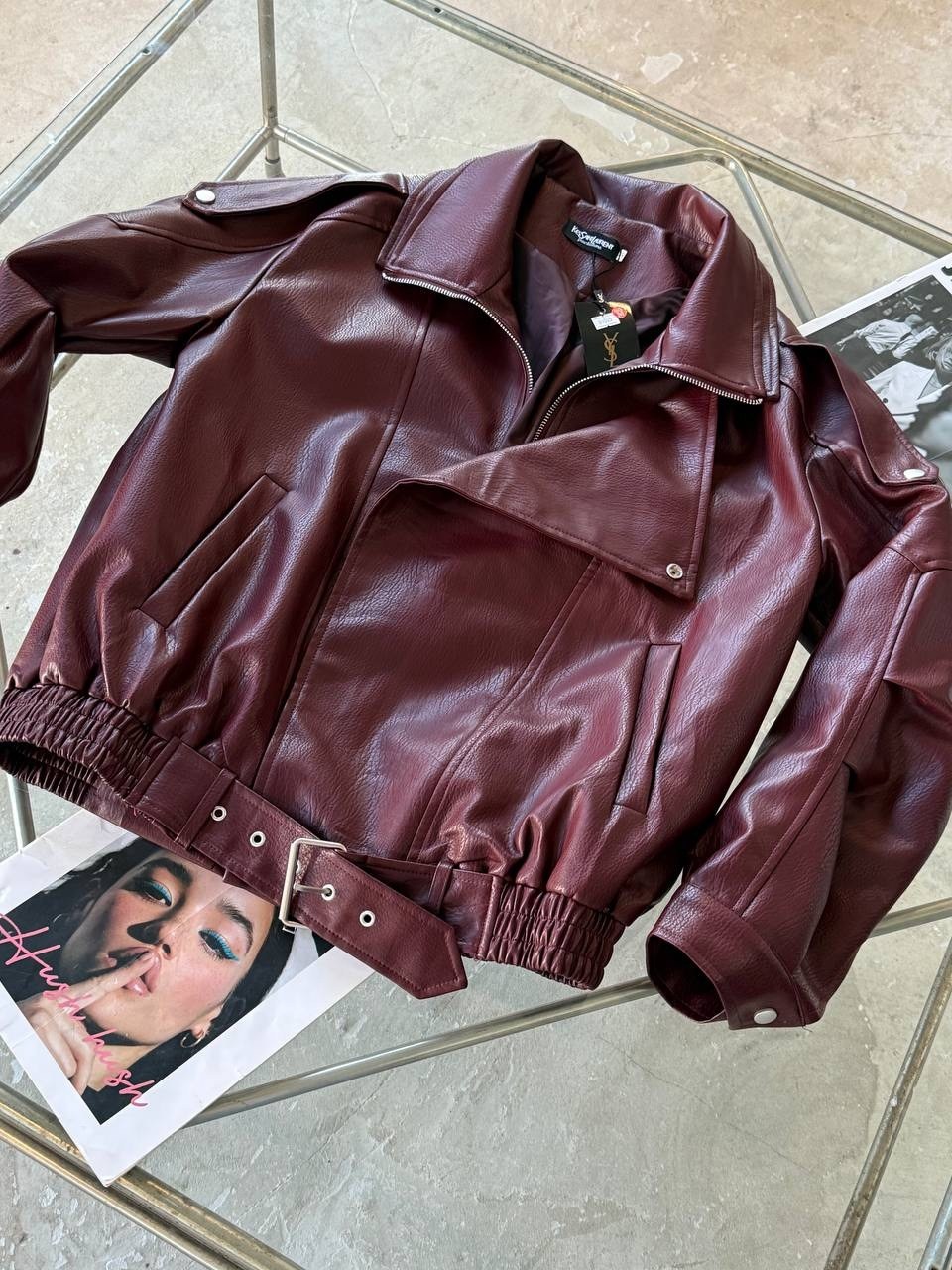 куртка из экокожи,женская куртка кожаная оверсайз короткая okssana firsanova,модные бордовые кожаные куртки с лацканами,коричневая женская кожаная куртка-косуха,куртка кожаная
