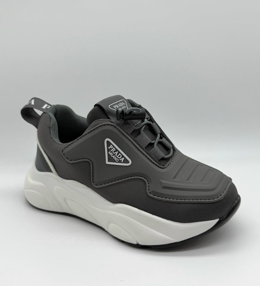 кроссовки прада женские оригинал черные,кроссовки prada,прада милано кроссовки,кроссовки прада,женские кроссовки