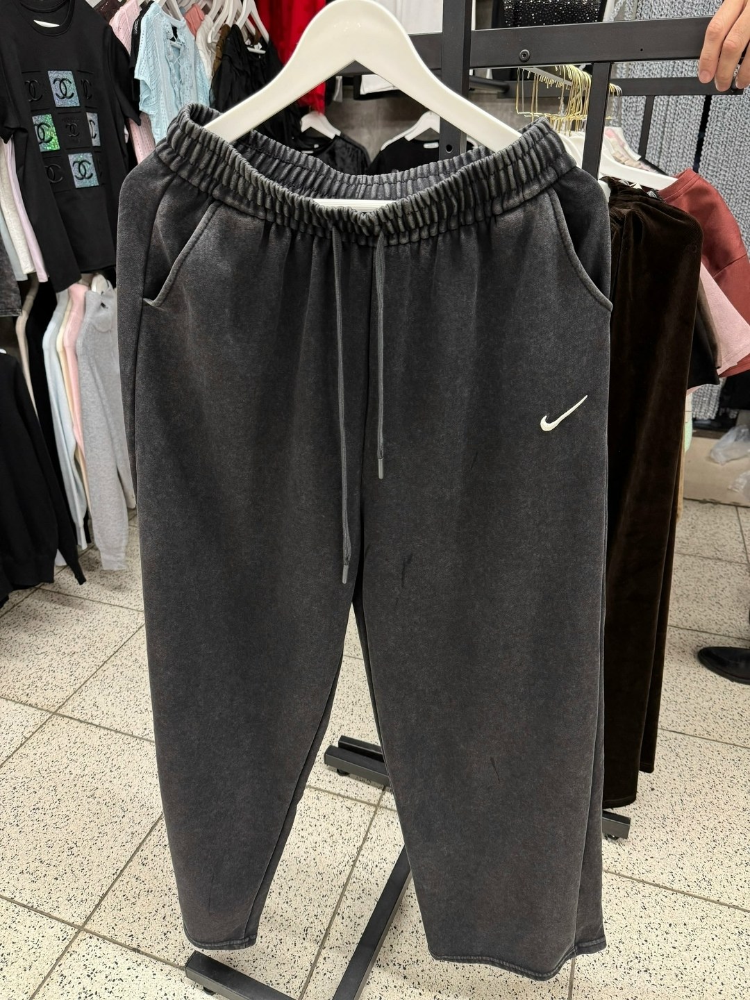 спортивки найк мужские штаны,брюки спортивные nike,спортивные штаны,мужские спортивные брюки nike,nike спортивные штаны мужские