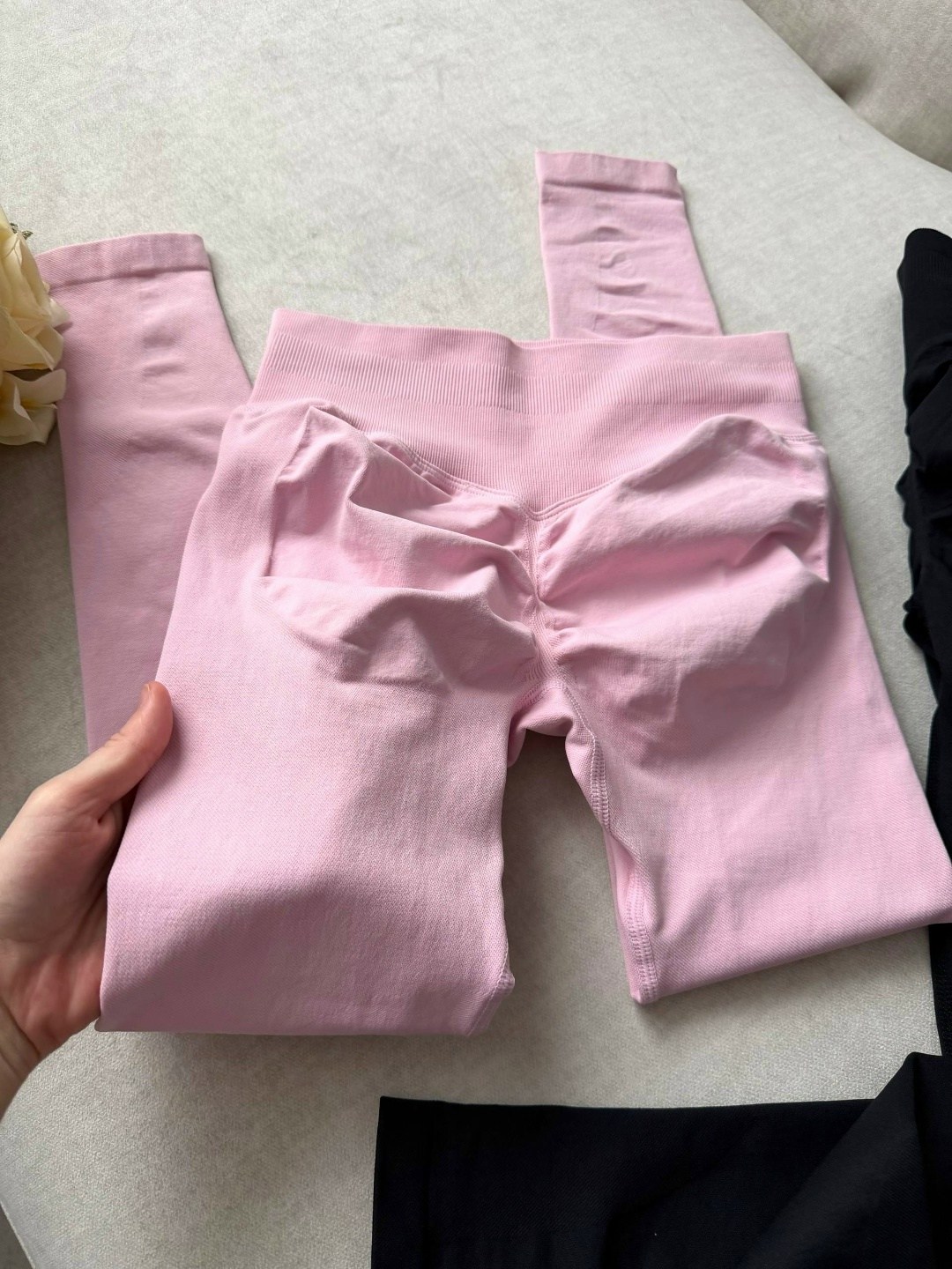 костюм для фитнеса,костюм для фитнеса женский,розовые легинсы,спортивные леггинсы,розовые лосины