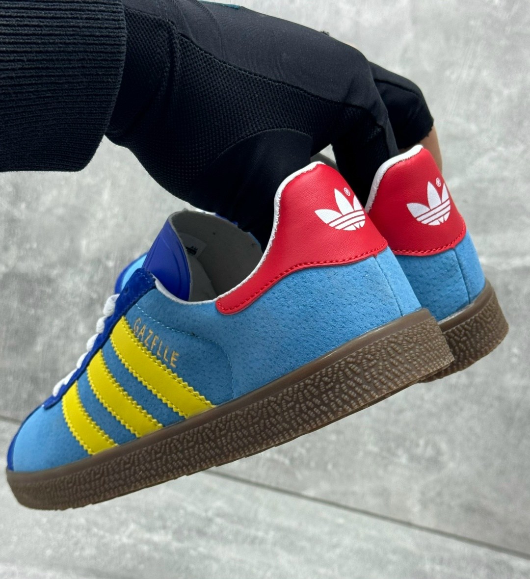 ,кроссовки adidas,adidas gazelle желтые,adidas gazelle gucci, спортивная