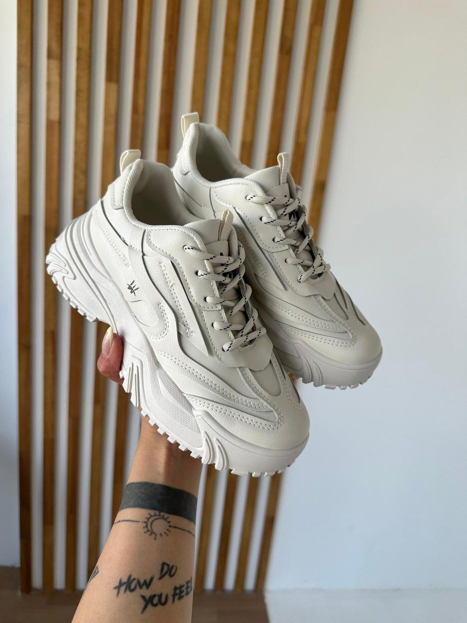 кроссовки женскиe,,кроссовка,черные кроссовки,спортивная