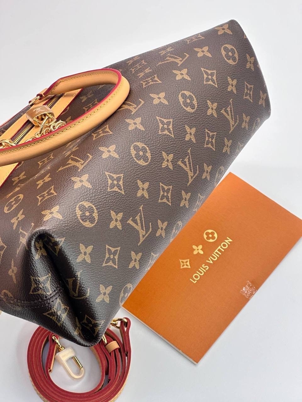 louis vuitton сумка,женская сумка louis vuitton,сумка луи виттон,женские сумки луи виттон,сумка alma bb от louis vuitton