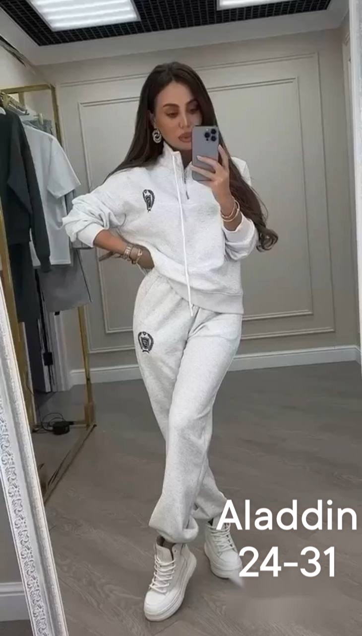 женский спортивный костюм,стильные костюмы,спортивный костюм женский на флисе,женский костюм,спортивный костюм