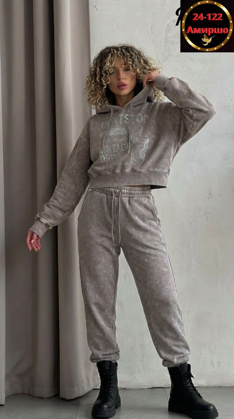 костюм велюровый,костюм повседневный,спортивный костюм женский,женский костюм,костюм на флисе