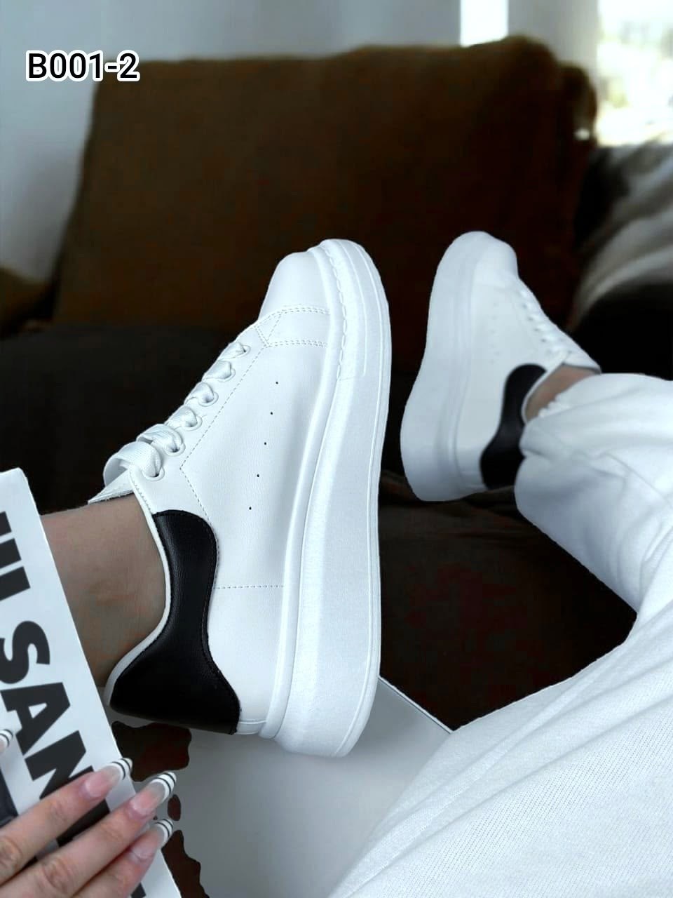 ,женские белые кроссовки,белые кроссовки,женские кроссовки,белые кроссовки с черной пяткой