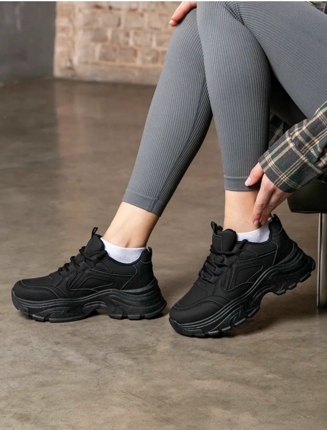 кроссовки на высокой подошве,,кроссовки женские демисезонные,кроссовки женские черные,женские массивные кроссовки