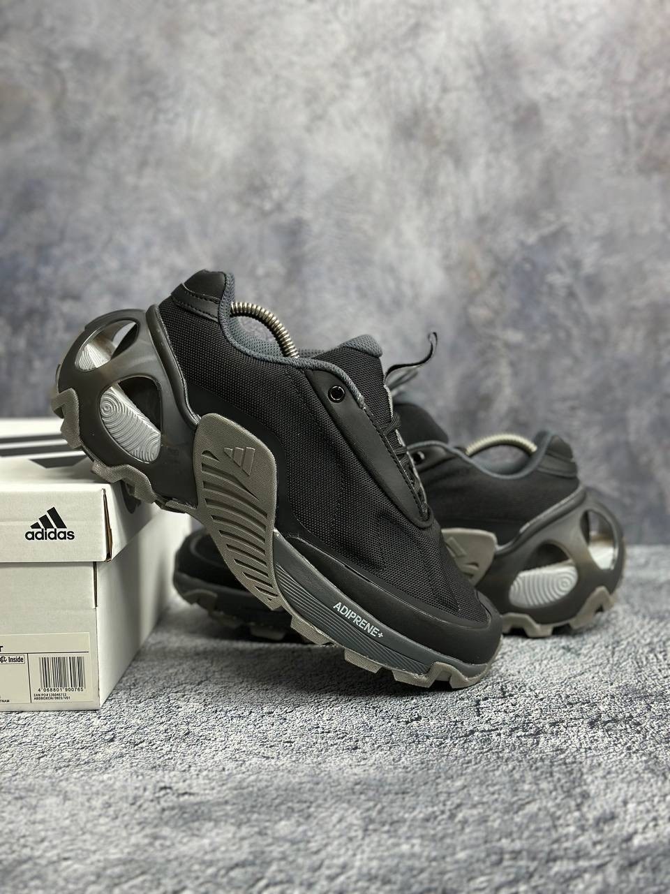 кроссовки мужские adidas,кроссовки adidas,кроссовки wonder runner для бега унисекс с низким верхом черного цвета adidas,мужские кроссовки,кроссовки adidas edge runner