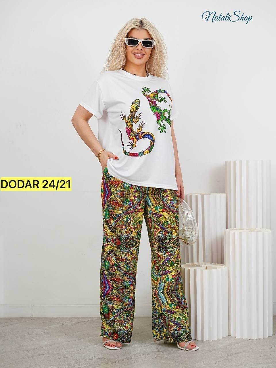 костюм женский летний,костюм двойка женская,женские костюмы,костюм двойка,яркий костюм