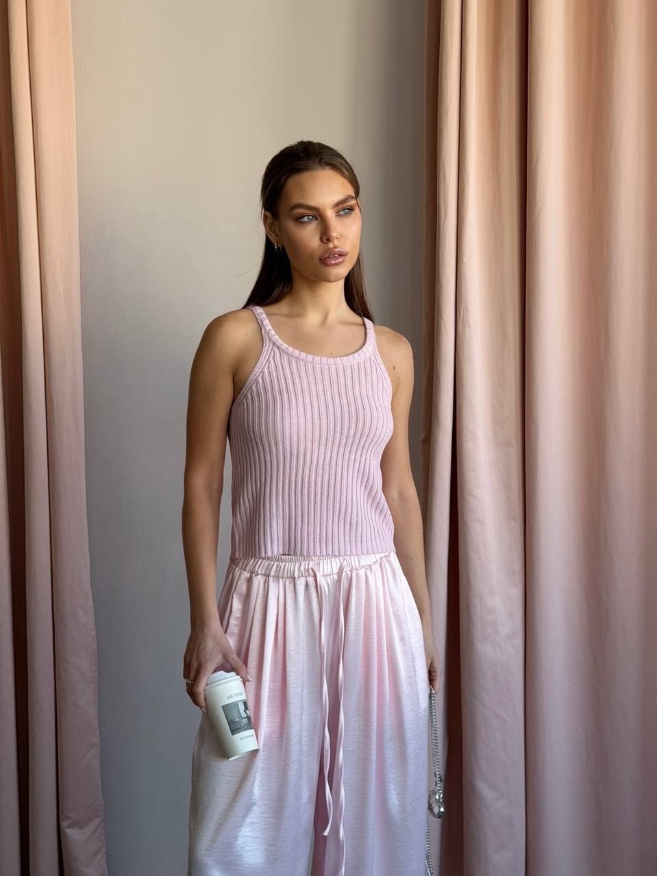 брюки палаццо,прямые брюки,розовые брюки,костюм с брюками,широкие брюки