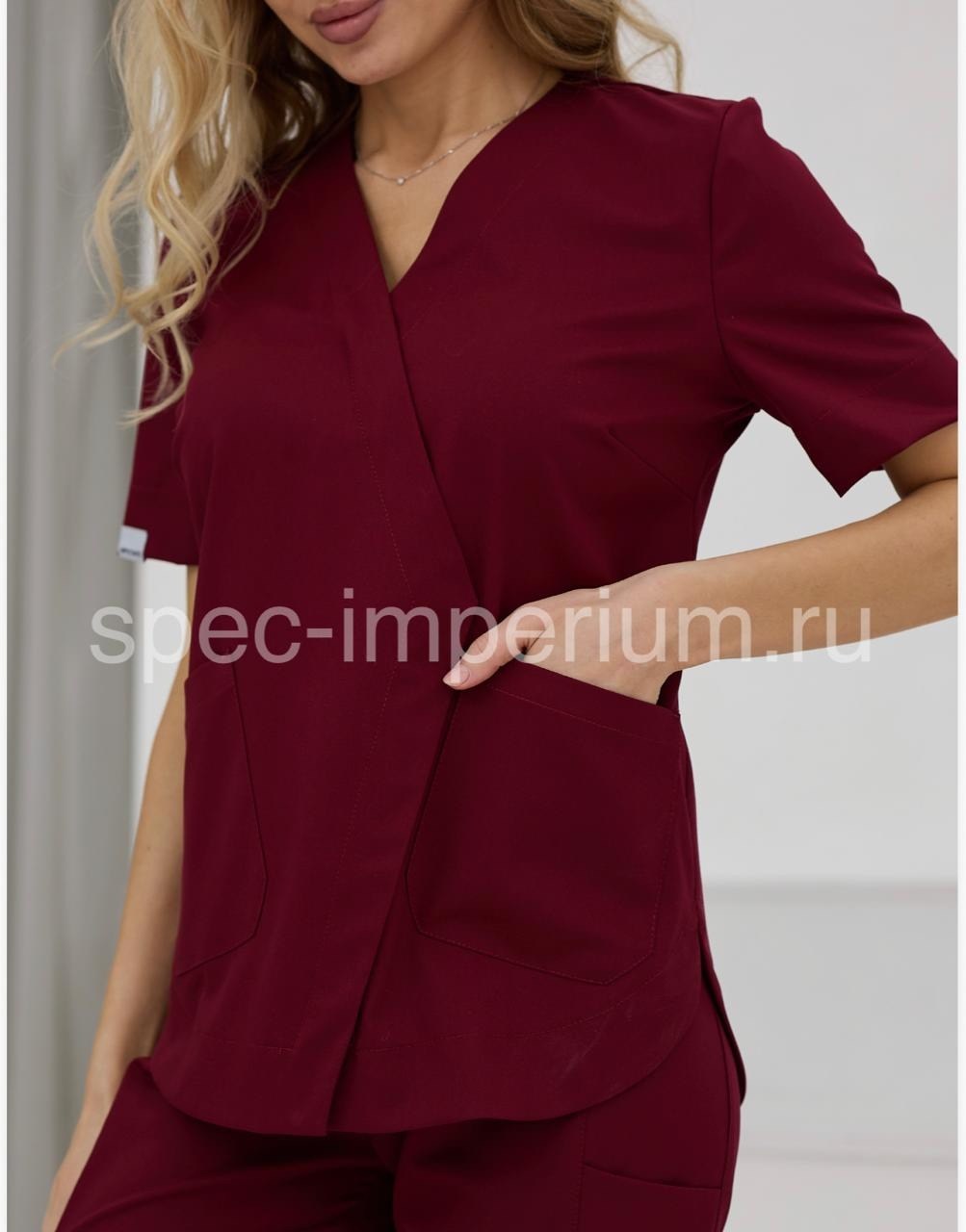 костюм медицинский женский хирургический медэлита ткань тиси цвет бордовый модель 280,костюм медицинский женский бордовый,костюм медицинский женский,медицинский костюм,костюм врача женский