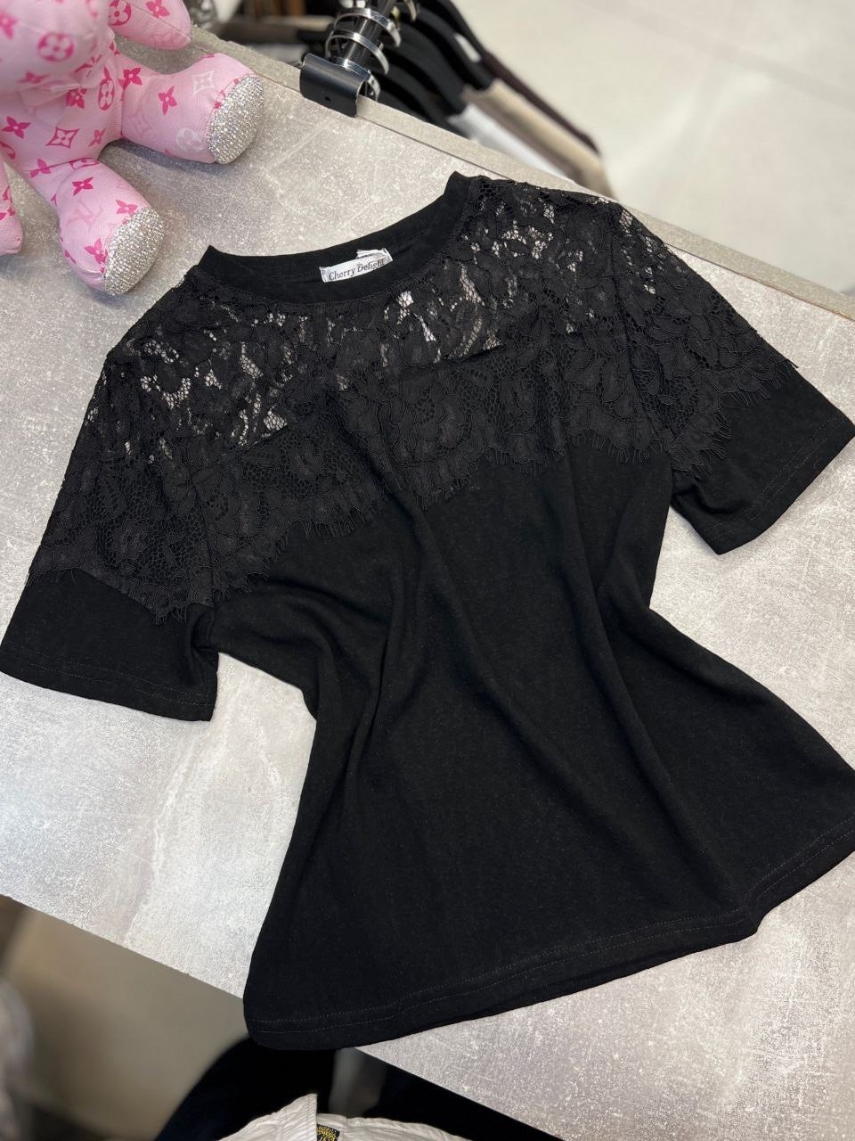 футболка с кружевами,футболка с кружевом,футболки женская,футболка женская с кружевом,кружевная футболка