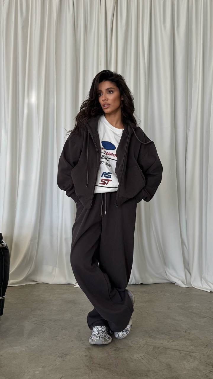 костюм спортивный,женский костюм,красный костюм,толстовка с капюшоном,костюм спорт