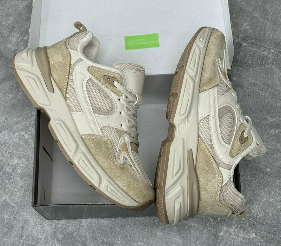 женские кроссовки,кроссовки белая,модные кроссовки, спортивная,массивные кроссовки